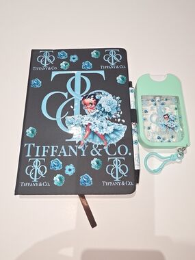 Fashion Inspired Black and Mint Floral Tablet Notebook Set